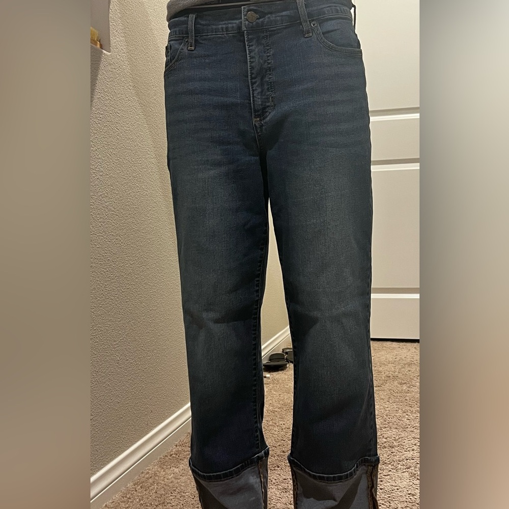JESSICA SIMPSON CUFFED JEANS - Picture 3 of 5
